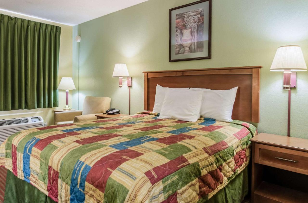 Regency Inn Конкордия Экстерьер фото