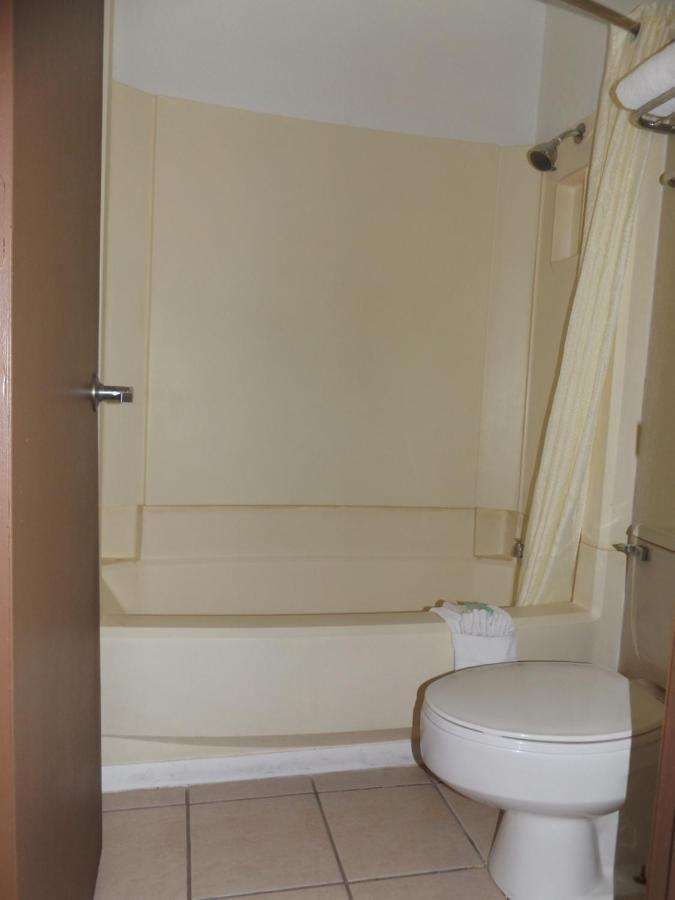 Regency Inn Конкордия Экстерьер фото